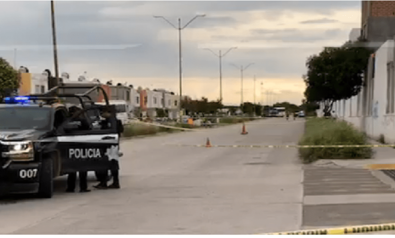 Asesinan a balazos a chofer de transporte suburbano de Querétaro, en Fuentes de Balvanera
