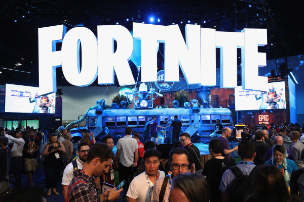 Daily Crunch: Epic Games intensifica la batalla legal con Apple