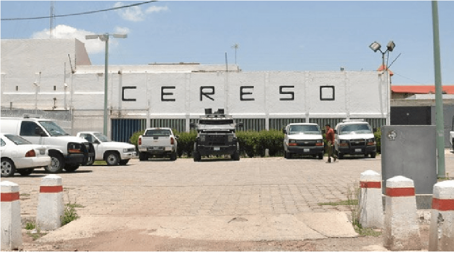 Denuncian violaciones a Derechos Humanos de reos en penales de Querétaro, piden apoyo de AMLO