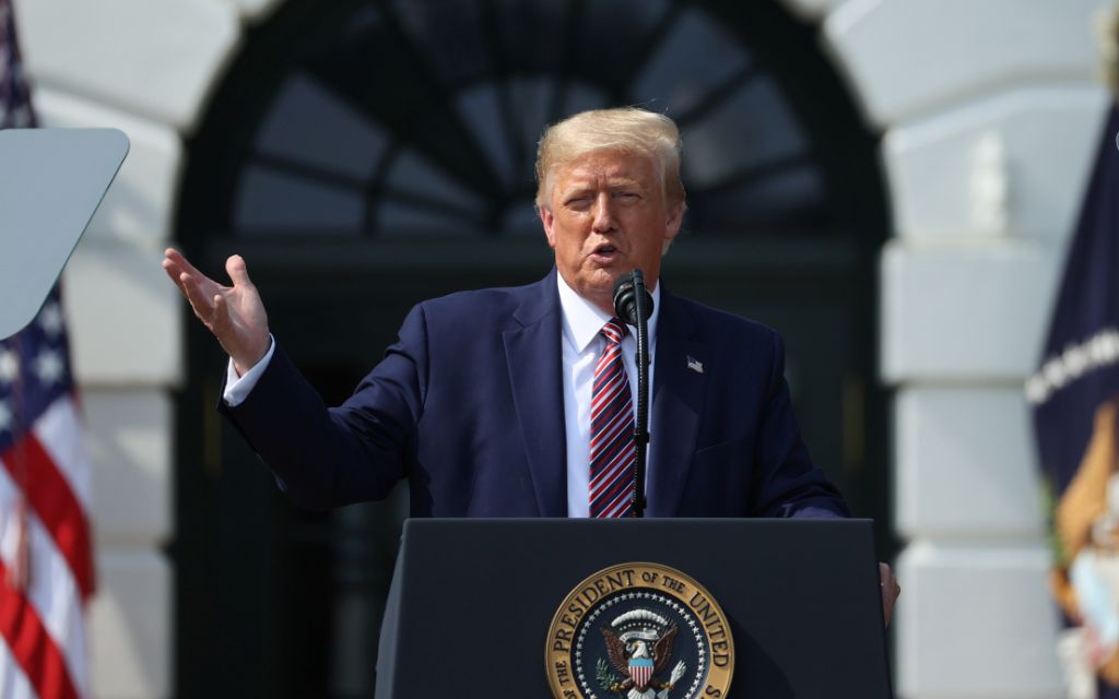 EU analiza imponer prohibiciones de viaje a miembros del Partido Comunista chino