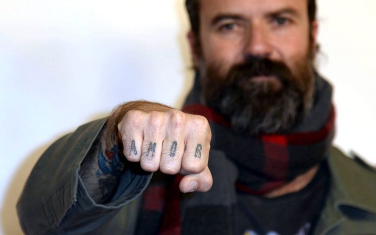 Pau Donés posa a su llegada a la gala homenaje a Joan Manuel Serrat en Las Vegas (Estados Unidos) en 2014.