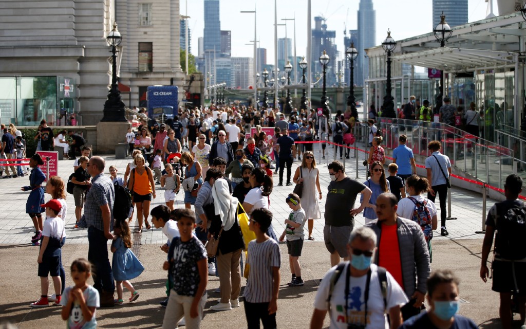 En Reino Unido aumenta el 27% de casos con Covid-19 en la última semana