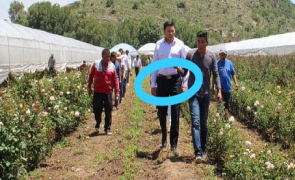 Juan José Jiménez senador de MORENA, luce costoso cinturón valuado en 50 mil pesos, quiere ser gobernador