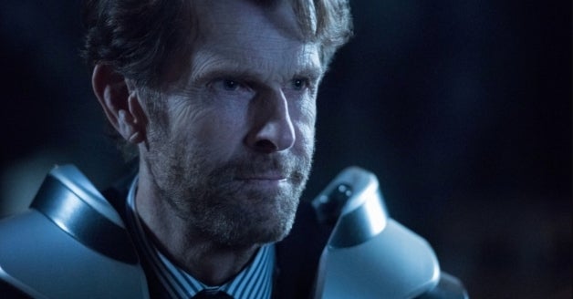 Crisis en Tierras Infinitas Batman Kevin Conroy Crisis en Tierras Infinitas Batman Kevin Conroy