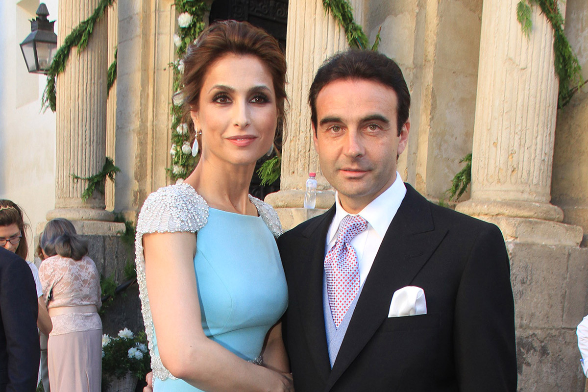 Paloma Cuevas y Enrique Ponce en una imagen de archivo / GTRES