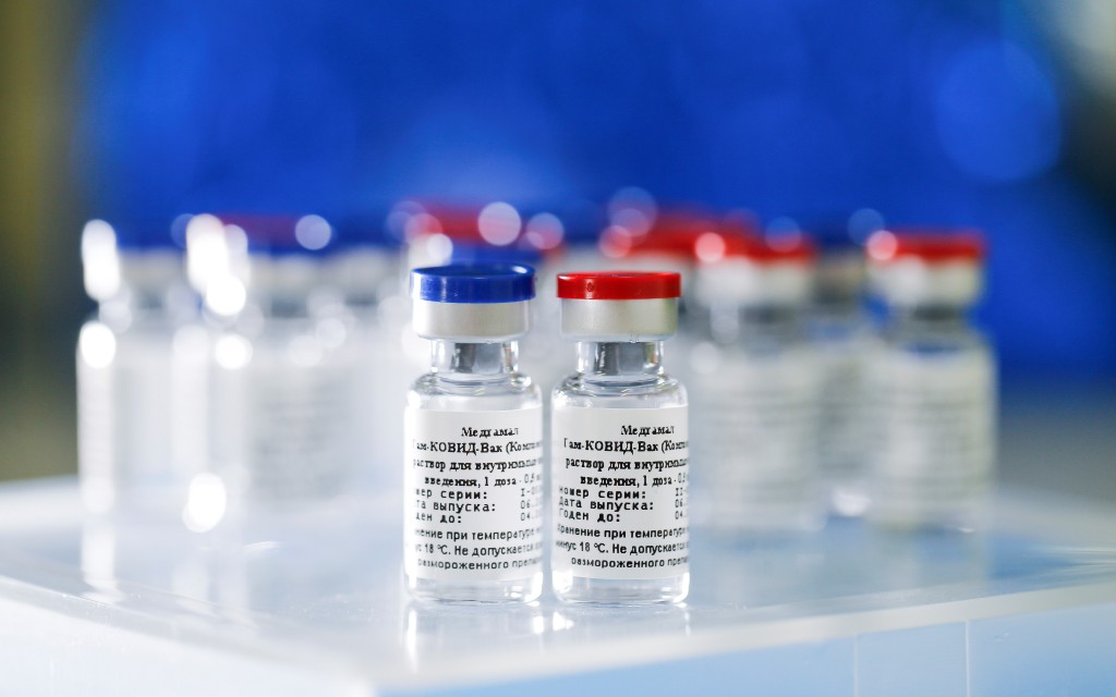 Rusia aplicará a sus médicos la vacuna ‘Sputnik V’ en dos semanas