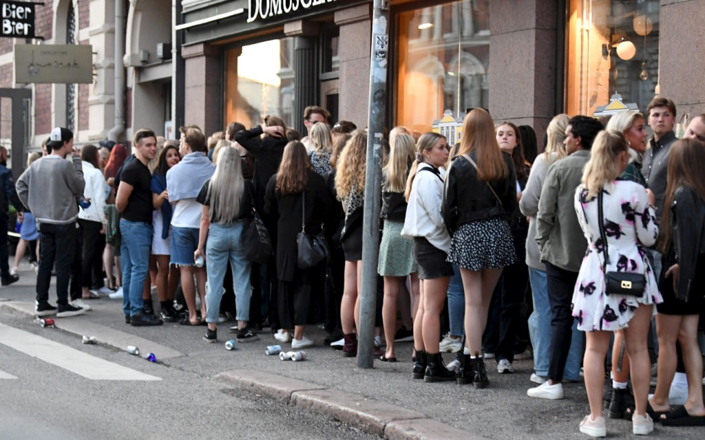 Se triplicó contagios en jóvenes por Covid-19 en cinco meses: OMS