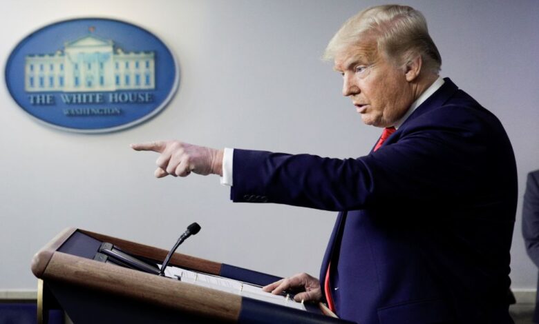 Trump culpa a demócratas de frenar acuerdo para plan de ayuda por coronavirus