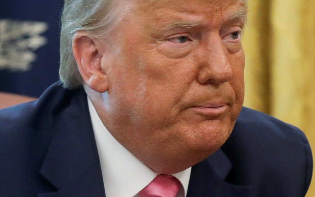 Trump deberá irse de la Casa Blanca si pierde, le guste o no, dice Pelosi