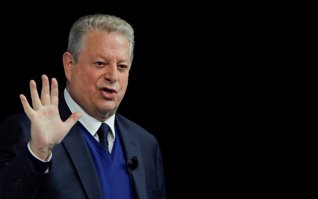 Trump intenta poner su rodilla en el cuello de la democracia: Al Gore