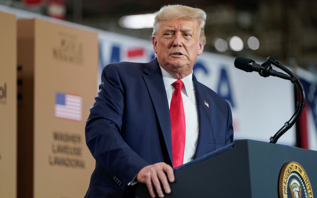 Trump reimpone aranceles a aluminio canadiense ‘en defensa de la seguridad nacional’