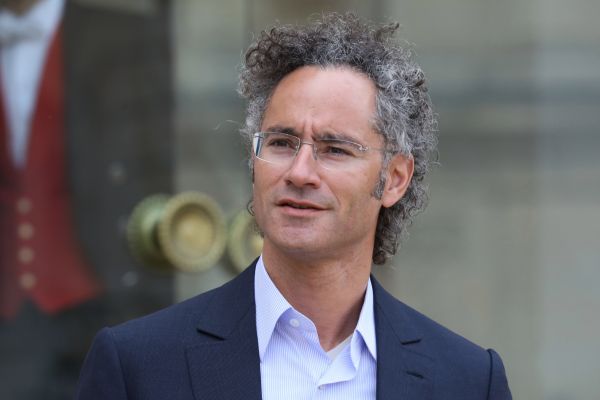En su quinta presentación ante la SEC, Palantir finalmente admite que no es una democracia