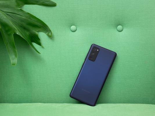 El Galaxy S20 FE es el nuevo buque insignia de Samsung con un presupuesto de $ 699