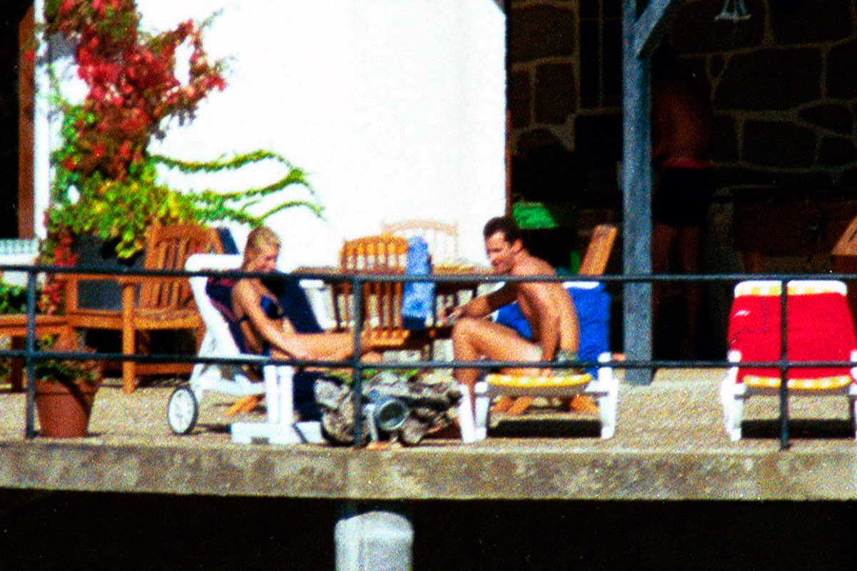 Eva Sannum, rey Felipe