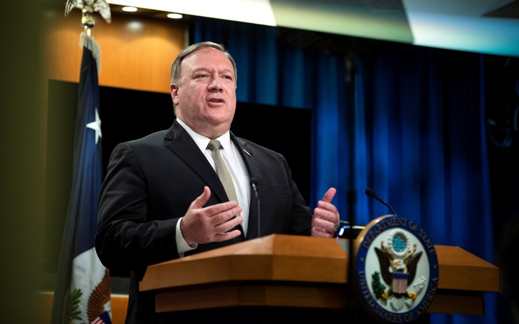 EU impone más sanciones a presidente venezolano Maduro y al Ministerio de Defensa de Irán