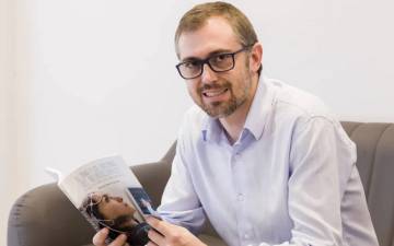 “Cuando un niño está incubando una infección, no suele presentar síntomas. Puede pasar días sin fiebre”