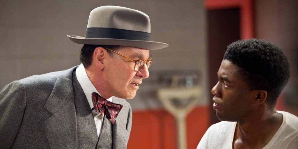 Harrison Ford honra a Chadwick Boseman, lo llama un héroe