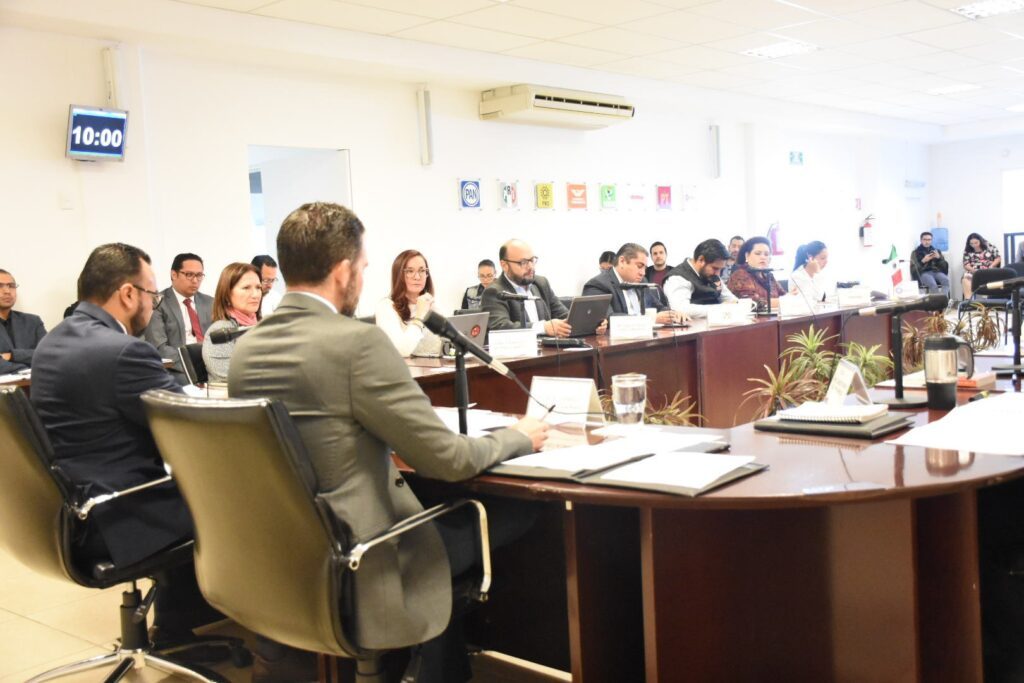 IEEQ da fechas de DEBATES de candidatos a gobernador de Querétaro, propone dos debates