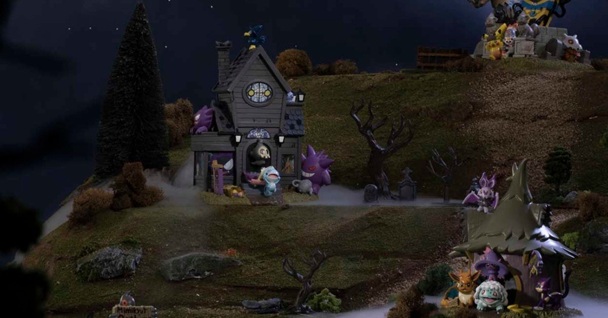 Haunted_Pokemon_Village_Figures_Lifestyle_Image Haunted_Pokemon_Village_Figures_Lifestyle_Image