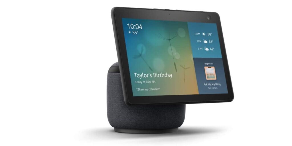 La nueva pantalla inteligente Echo Show 10 de Amazon gira y se mueve contigo