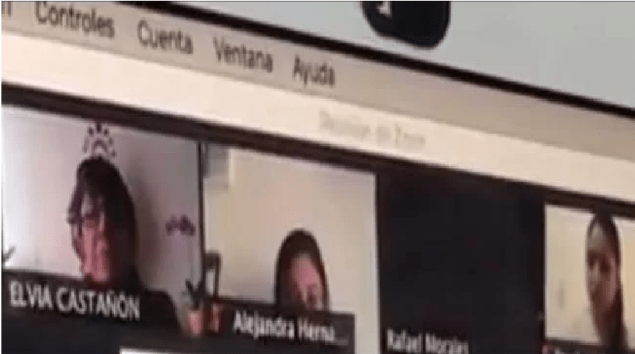 Maestra humilla a estudiante que se conecta en un Ciber, por no tener computadora en su casa