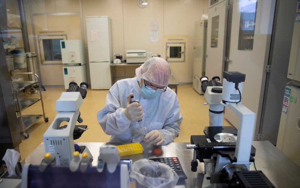 Rusia aprueba primer medicamento contra Covid-19 para venta en farmacias bajo receta