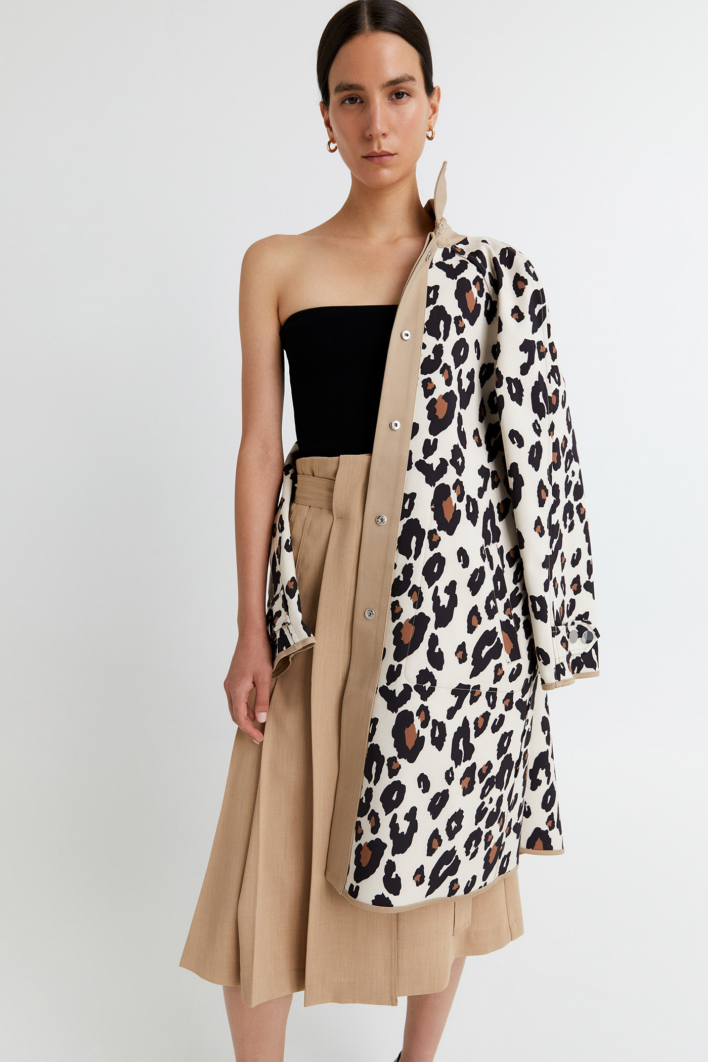 Sfera tiene las gabardinas low cost más elegantes, vas a querer que llegue el frío