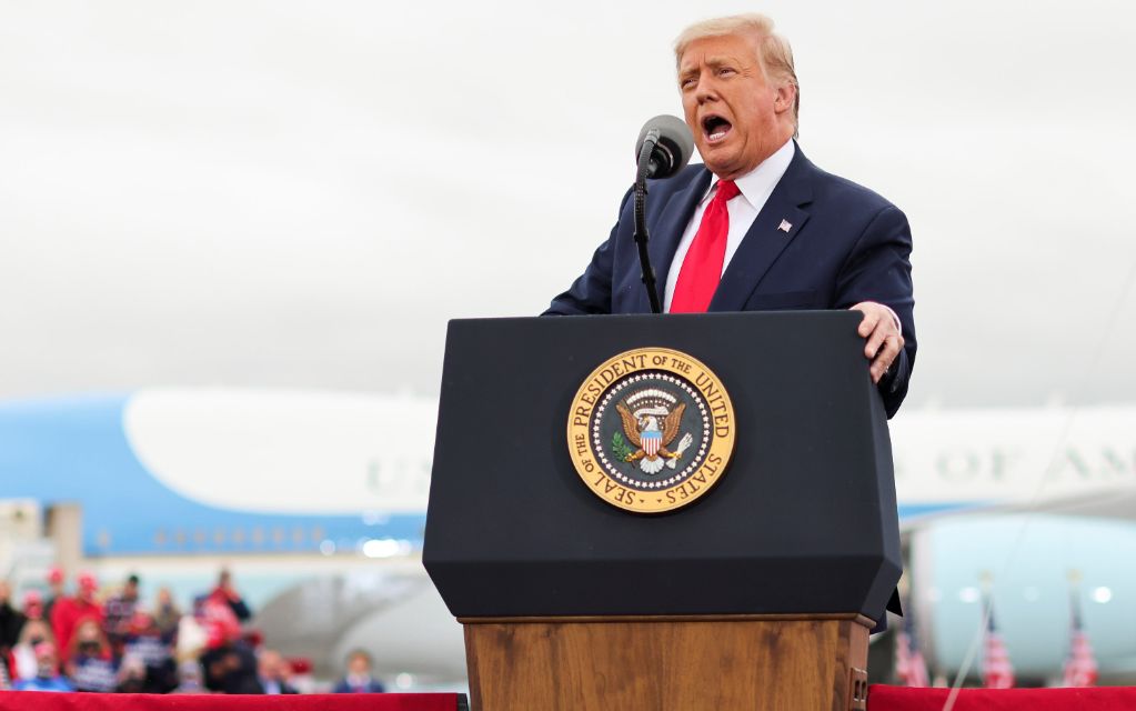 Trump dice que no habrá extensión del plazo para que TikTok venda sus activos