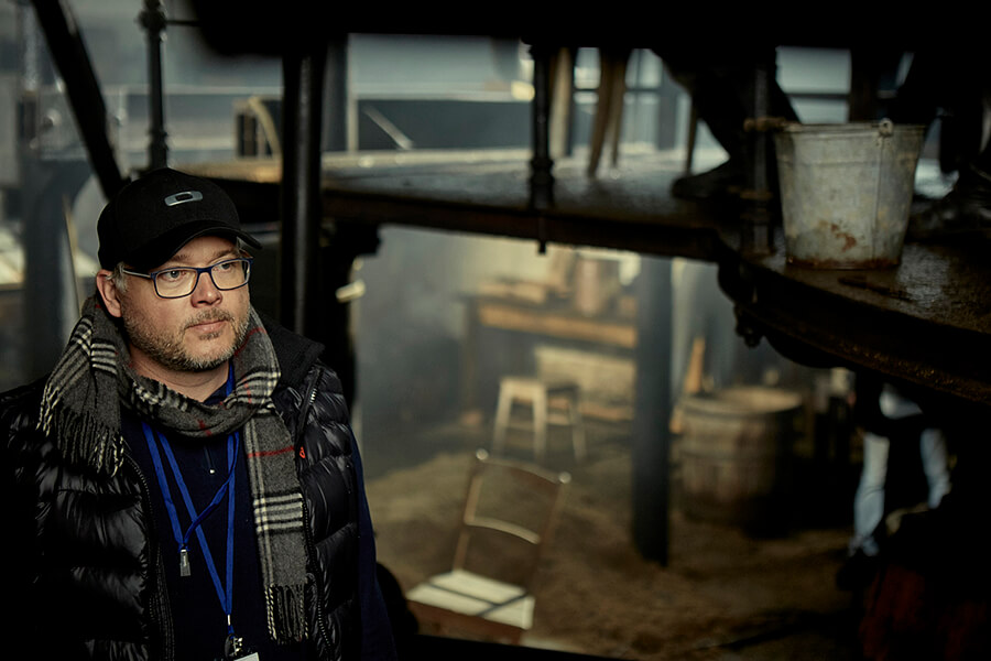 anu salonon en el set de la temporada 1 del oktoberfest