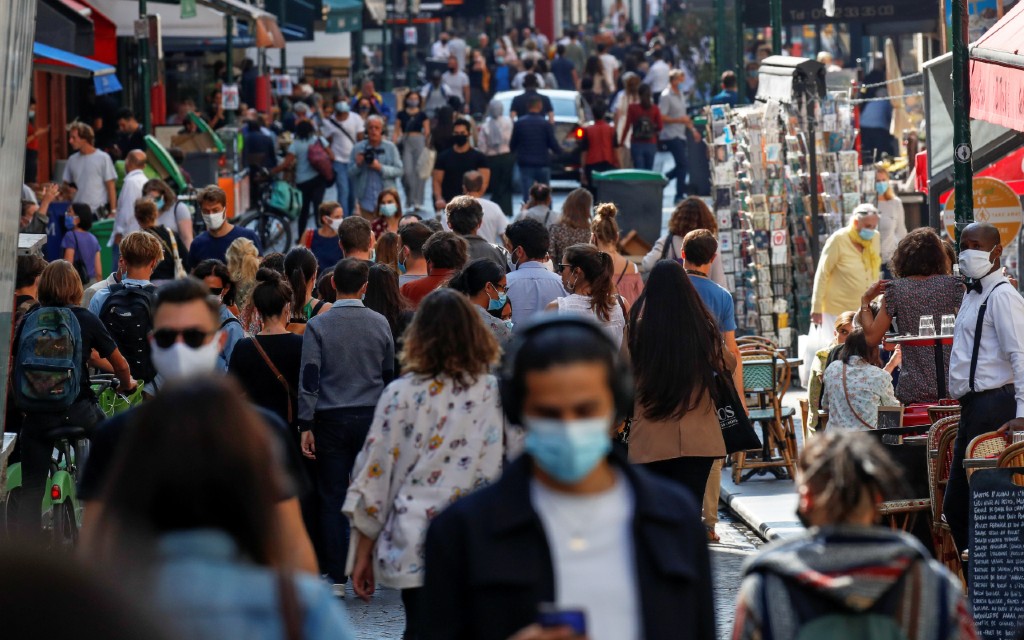 París podría ser declarada ‘zona de alerta máxima’ por repunte de Covid-19