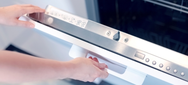 Cómo limpiar su lavavajillas