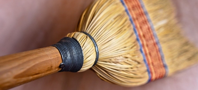 Artículos domésticos que pueden funcionar como equipo de gimnasio en cuarentena