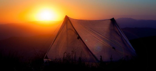 Mantente fresco en verano mientras acampa