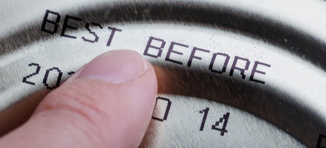 lata de comida caducada