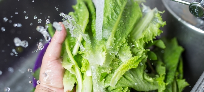 Cómo lavar frutas y verduras