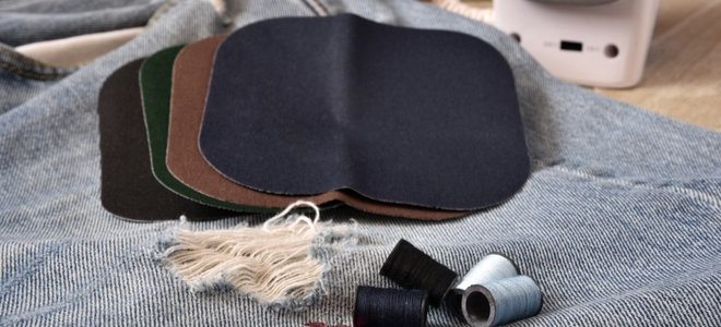 kit de costura con parches e hilo