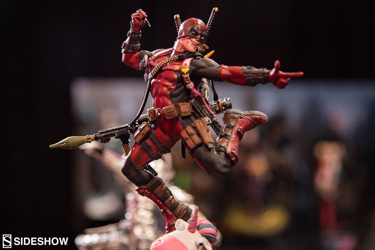 Deadpool - Escala 1:10 - Iron Studios Deadpool - Escala 1:10 - Iron Studios