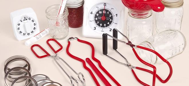 Cómo prepararse para el enlatado estacional