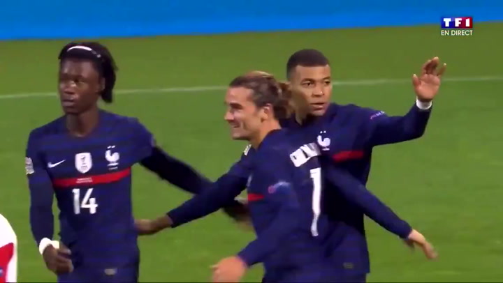 Mbappé, a pase de Digne, marcó el gol de la victoria francesa ante Dinamarca Mbappé, a pase de Digne, marcó el gol de la victoria francesa ante Dinamarca