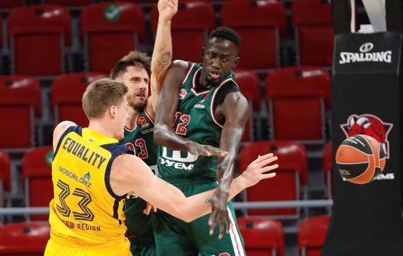 77 60 Baskonia Remata En La Segunda Mitad A Un Khimki Azotado Por El Virus La Neta Neta