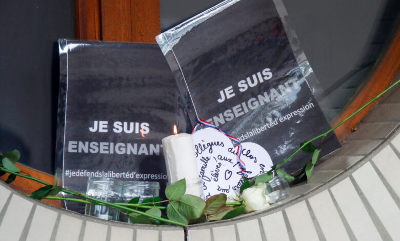 Arrestan a 9 tras decapitación de profesor en Francia; Macron lo califica de terrorismo | Video