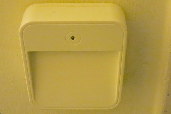 Sistema de iluminación de apagón automático