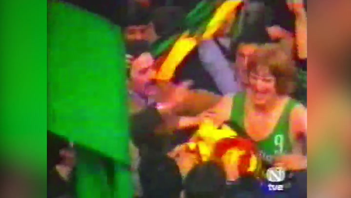 La canasta de Joe Galvin que forzó la prórroga en la remontada increíble de la Penya en la final de la Korac 81