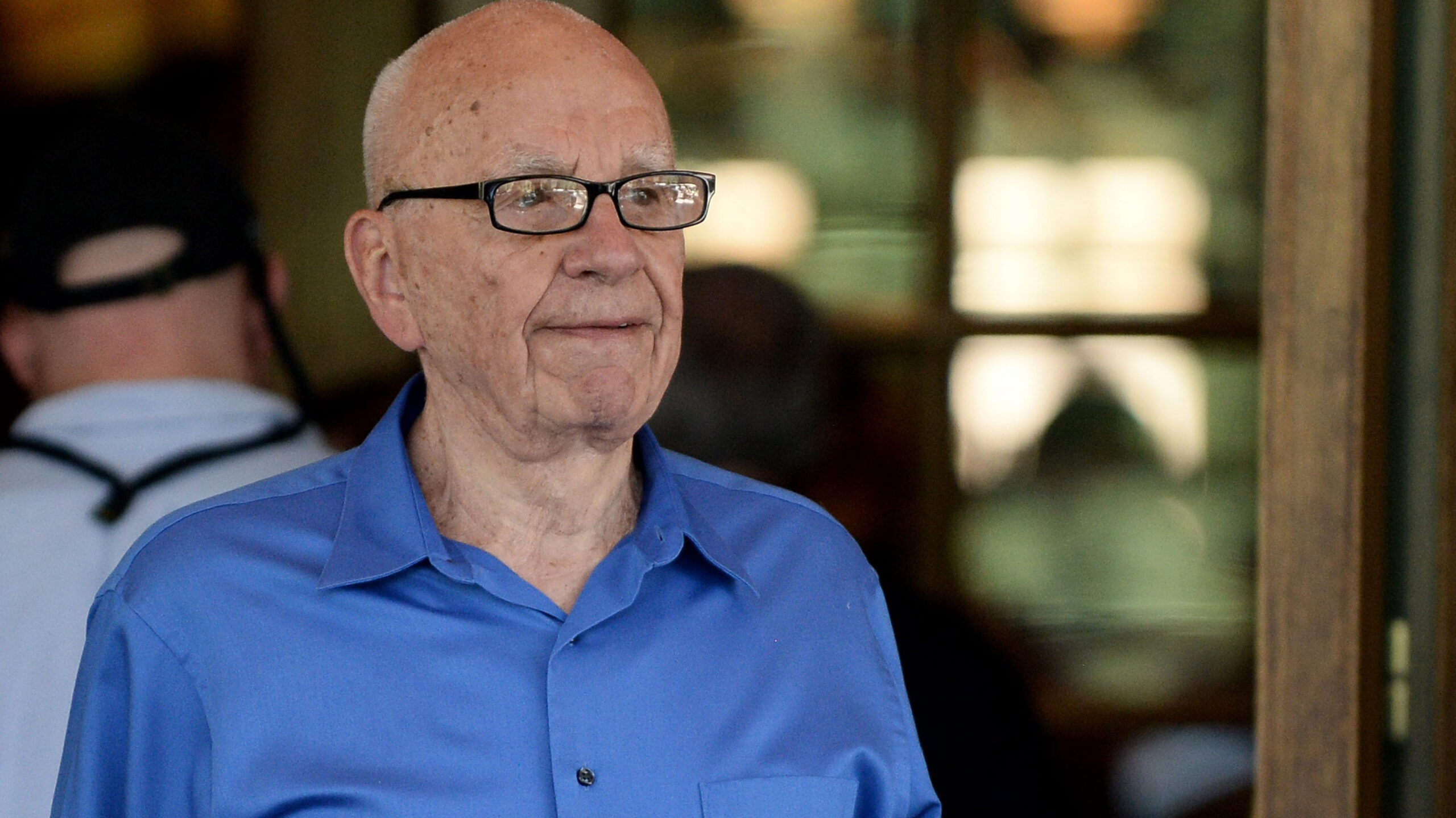 Informes: magnate conservador que controla Fox News piensa que Trump perderá las elecciones