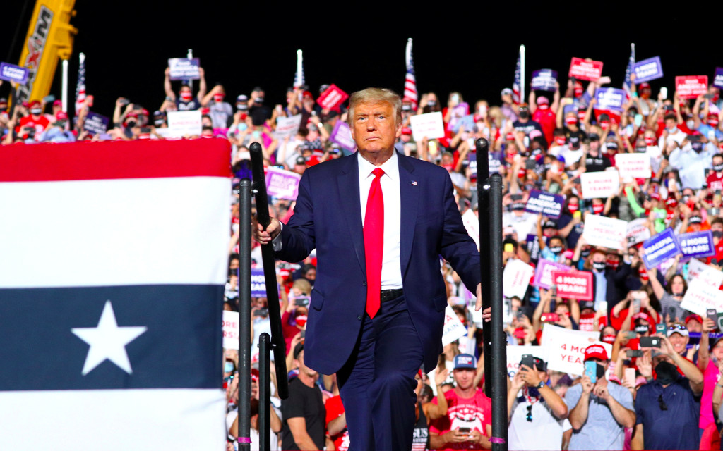 Debate final ofrece a Trump la última oportunidad de cambiar la carrera presidencial