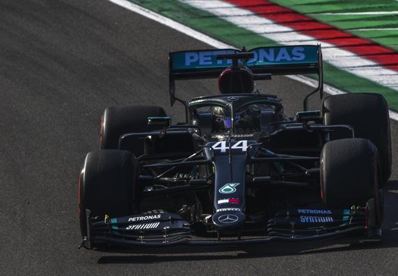 Hamilton, el más rápido en Imola