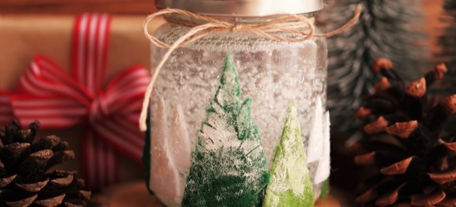 globo de nieve hecho en casa en un frasco