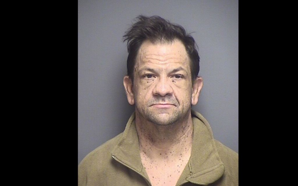 Arrestan en Maryland a un hombre por amenazar de muerte a Joe Biden