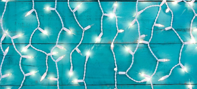 Cómo colocar luces de Navidad