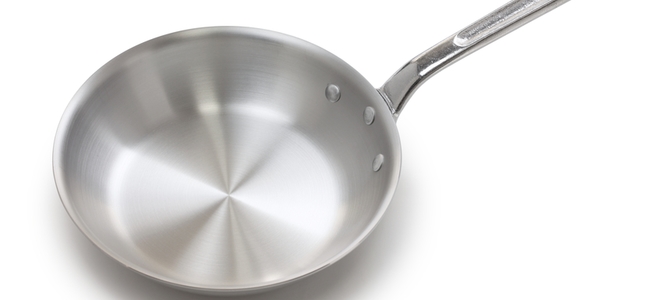 Cómo condimentar sartenes de aluminio